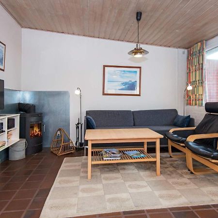 6 Person Holiday Home In Henne Henne Strand Exterior photo
