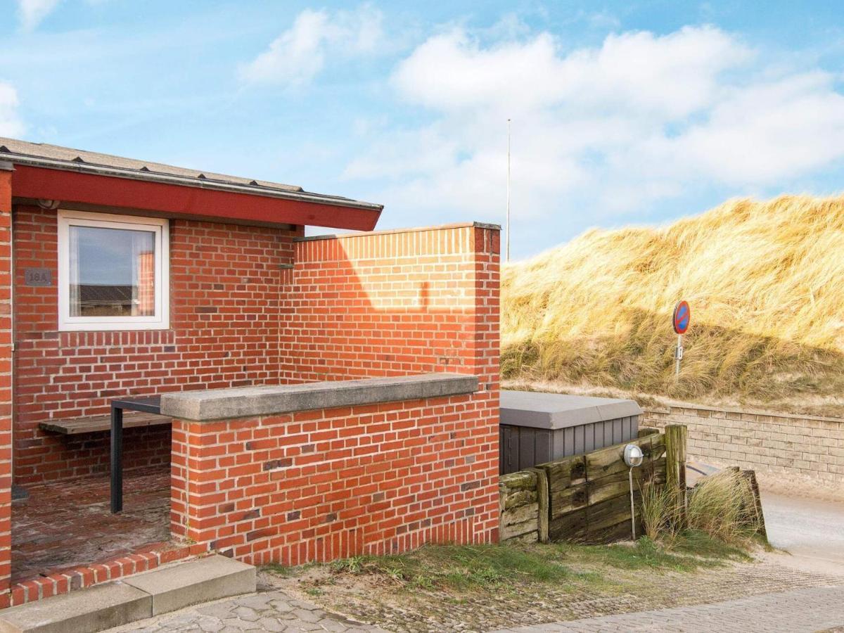 6 Person Holiday Home In Henne Henne Strand Exterior photo